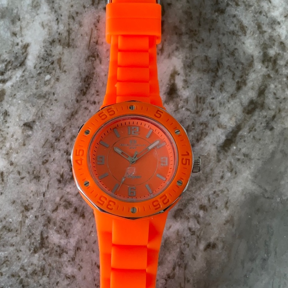 NWOT OCEANAUT Aqua Watch